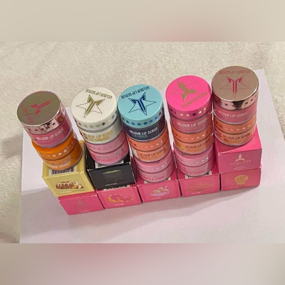 Jeffree Star Limited Edition Velour Lip Scrub Collection- For 1 - Picture 11 of 11